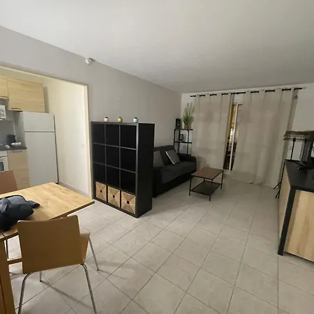 Grande Terrasse Proche Gare Et Appartement Menton