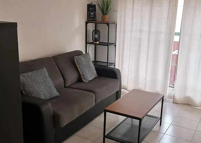 Grande Terrasse Proche Gare Et Apartamento